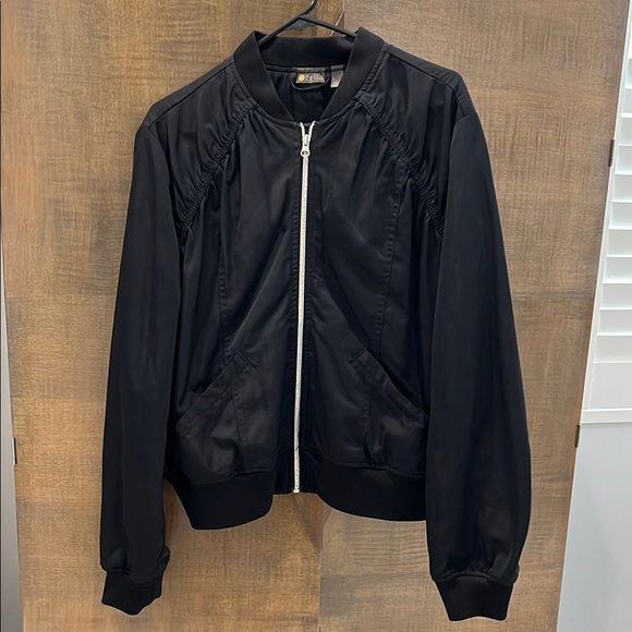 Zella Jackets & Blazers - Zella Black Jacket